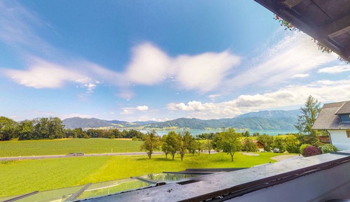 Classic Single Room, Balcony, Lake View