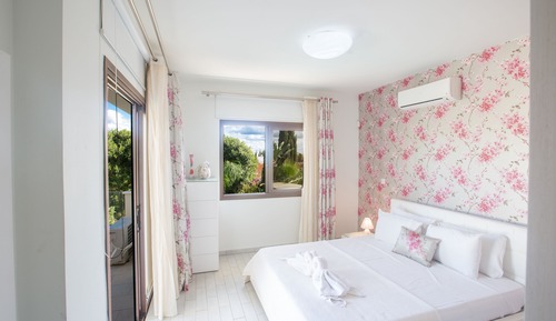 Villa, 4 Bedrooms, Private Pool, Garden View