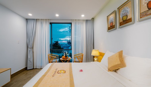 Deluxe Room, Bathtub