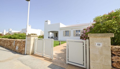 Villa, Smoking