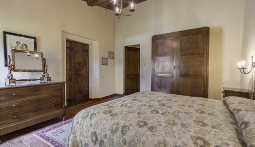 Junior Apartment