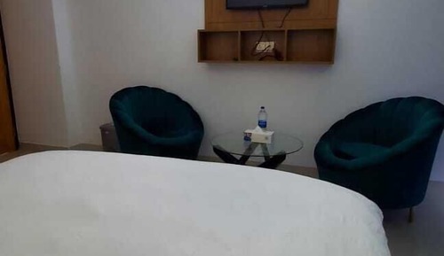 Deluxe Single Room
