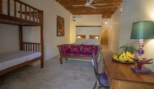 Deluxe Quadruple Room