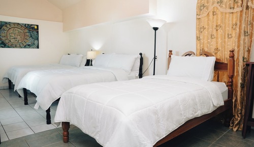 Deluxe Triple Room, Multiple Beds