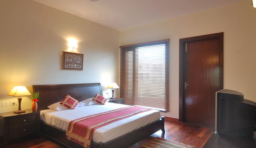 Three Bedroom Aqua Villa's