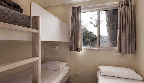 Deluxe 2 Bedroom Spa Cabin