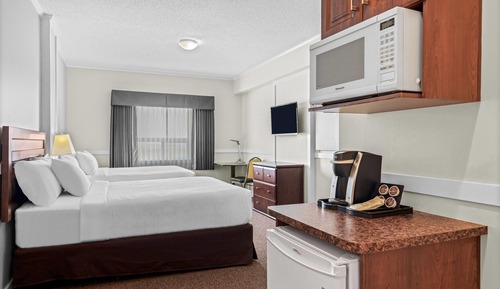 Room, 2 Queen Beds, Non Smoking