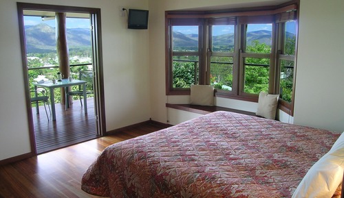 Pademelon Room, Superior Double Room Single Use, 2 bedrooms, Mountain view