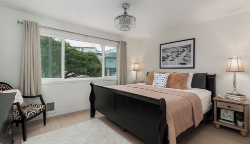16 Oceanfront 2nd Floor