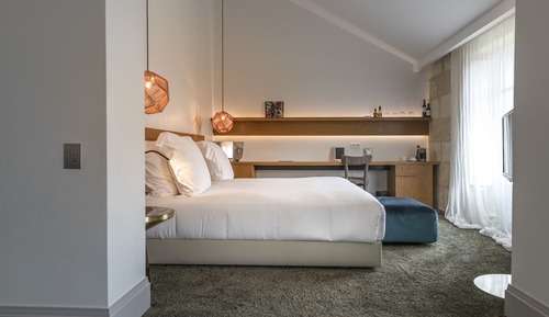 So Chic Suite 
