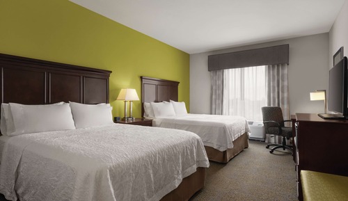 Room, 2 Queen Beds, Accessible, Bathtub (Hearing)