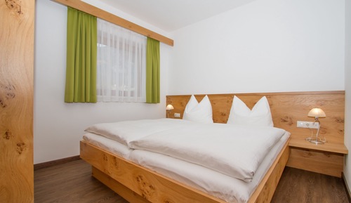 Family Apartment, 2 Bedrooms, Non Smoking, Mountainside (excl EUR 70 Cleaning Fee)