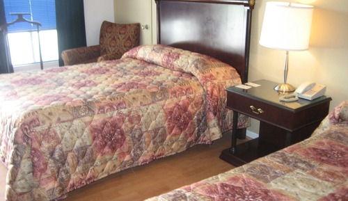 Standard Room, 2 Double Beds