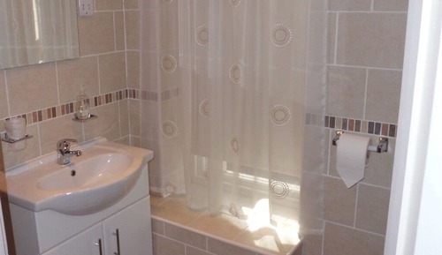 Deluxe Double Room, Ensuite, Harbor View