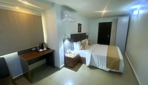 Executive Room