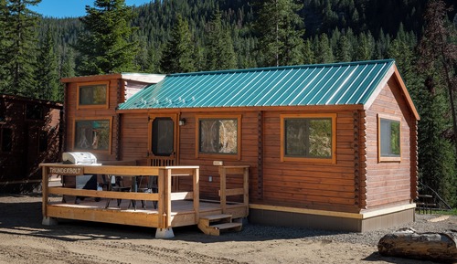 Cabin, 2 Bedrooms, Non Smoking, Mountain View