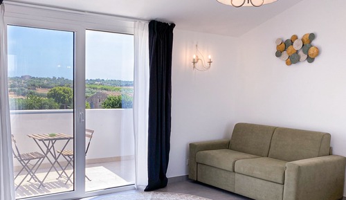 Elite Suite, Terrace, Pool View