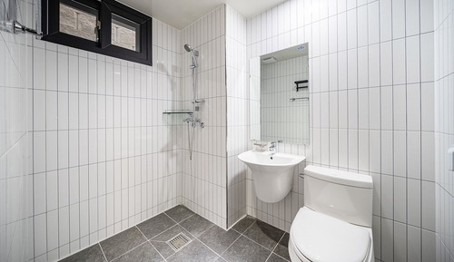 Premium Studio, 1 Bedroom, Non Smoking, Mountain View