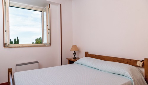 Traditional Apartment, 2 Bedrooms