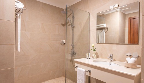 Canyon Deluxe Room, 2 Twin Beds