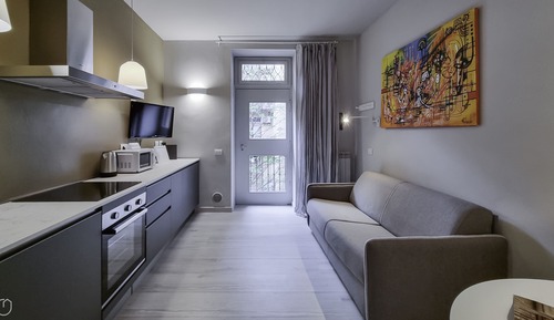 Apartment (1 Bedroom)