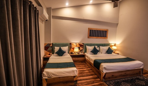 Club Room