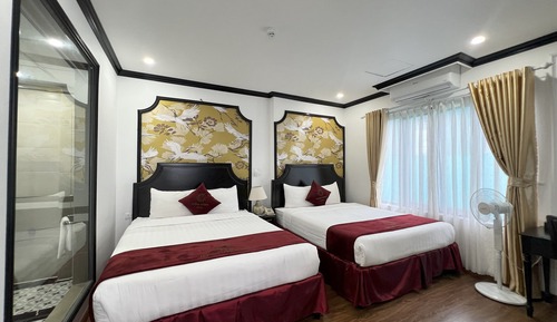 Family Room, City View