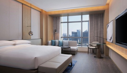 Premier Room, 1 King Bed