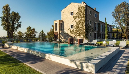 Villa, Smoking