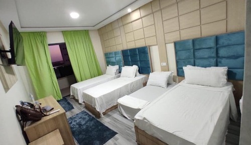 Deluxe Quadruple Room