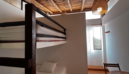 Standard Room, 1 Bedroom, Ensuite, Partial Sea View