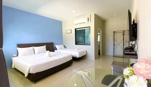 Standard Room, Multiple Beds, Non Smoking