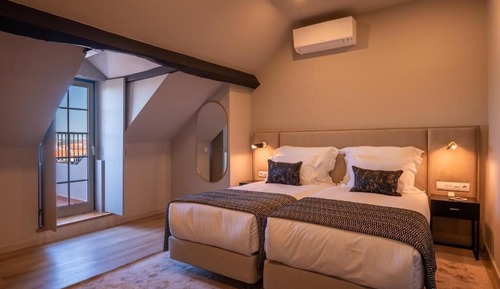 City Twin Room