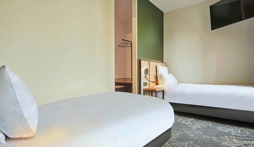 Comfort Twin Room