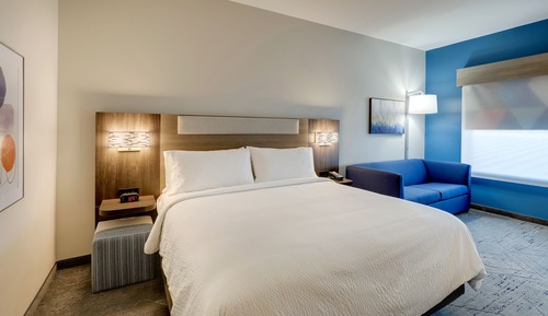 Suite, 1 King Bed with Sofa bed, Accessible (Communication)