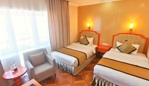 Standard Twin Room
