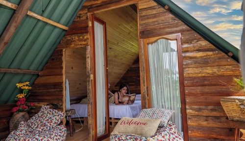 Economy Room