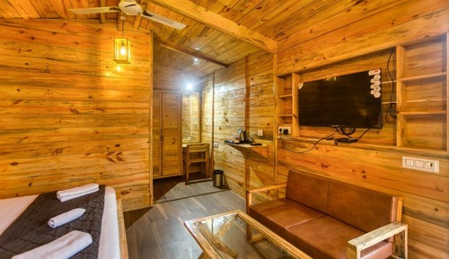 Premium Room