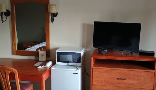 Comfort Room, 1 Queen Bed, Non Smoking