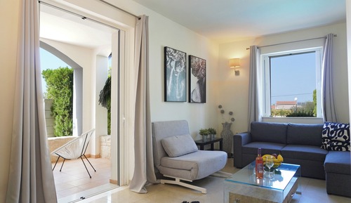 Artdeco Luxury Suites #A1