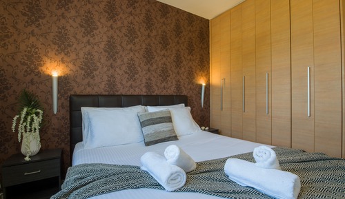 Artdeco Luxury Suites #B2