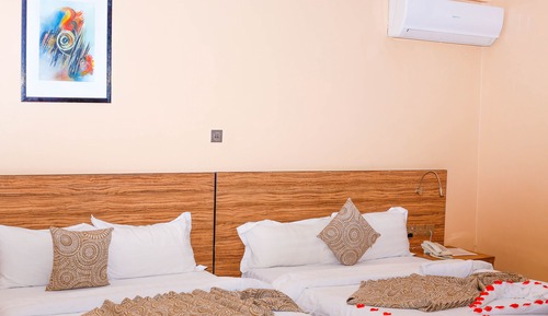 Business Room, 2 Twin Beds