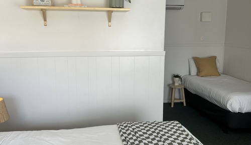 Classic Room, Multiple Beds