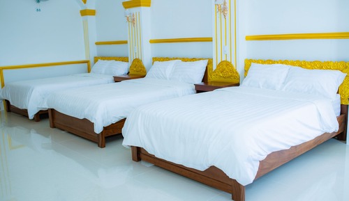 Deluxe Shared Dormitory