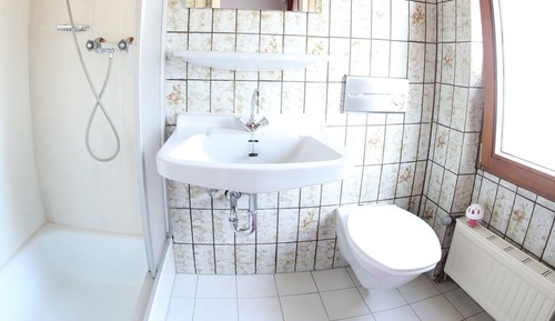 Standard Double or Twin Room, Ensuite, Courtyard View