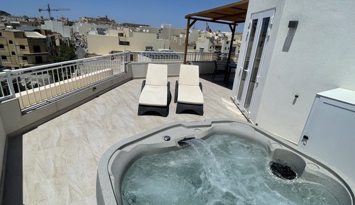 Luxury Apartment