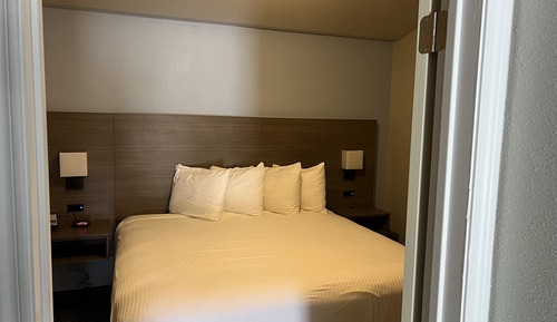 Standard Suite