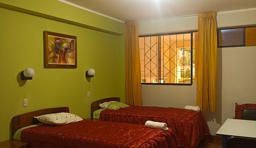 Triple Room