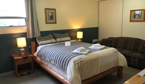 Classic Room, 1 Queen Bed, Non Smoking