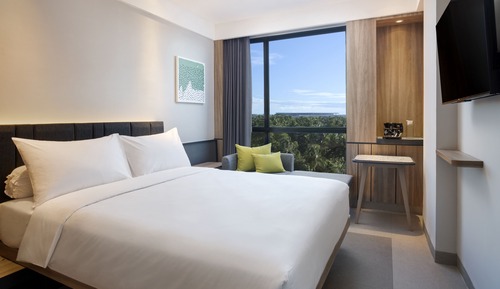 Standard Room, 1 Queen Bed
